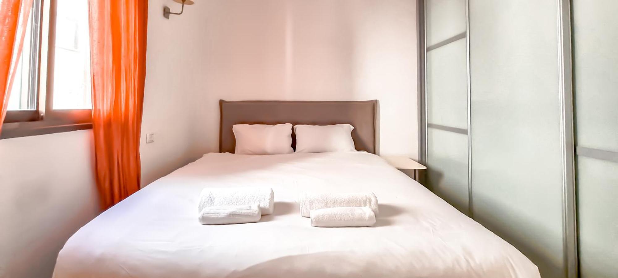 Bnb Israel Apartments - Harav Kook Lilas Tel Aviv Exteriör bild