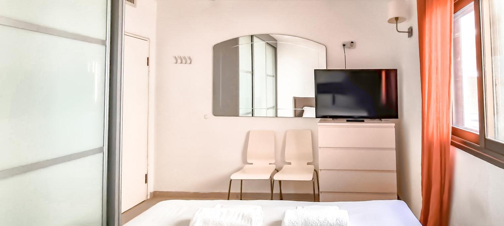 Bnb Israel Apartments - Harav Kook Lilas Tel Aviv Exteriör bild